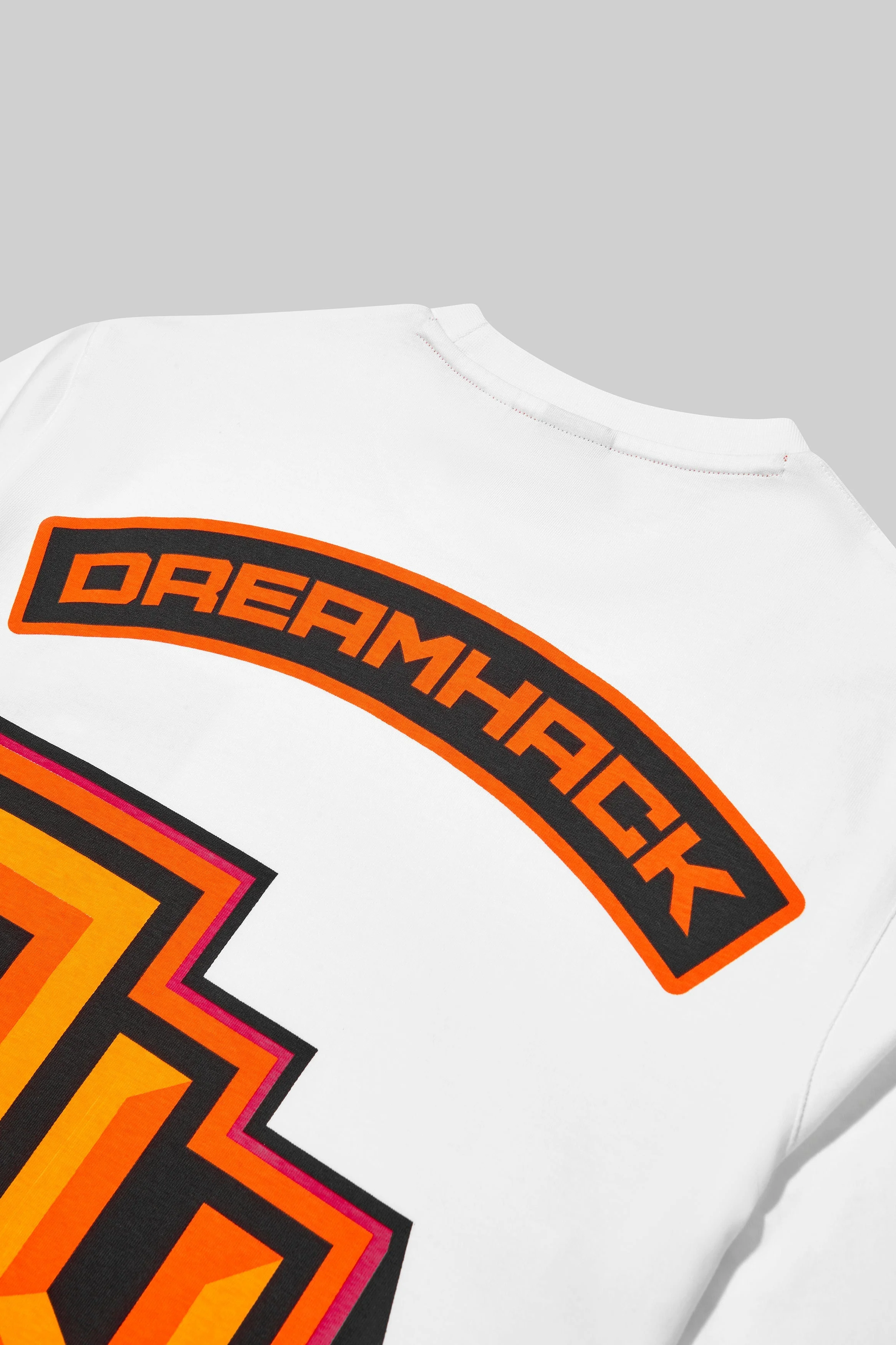 DreamHack Homecoming Insignia Short Sleeve T-Shirt White - Image 5