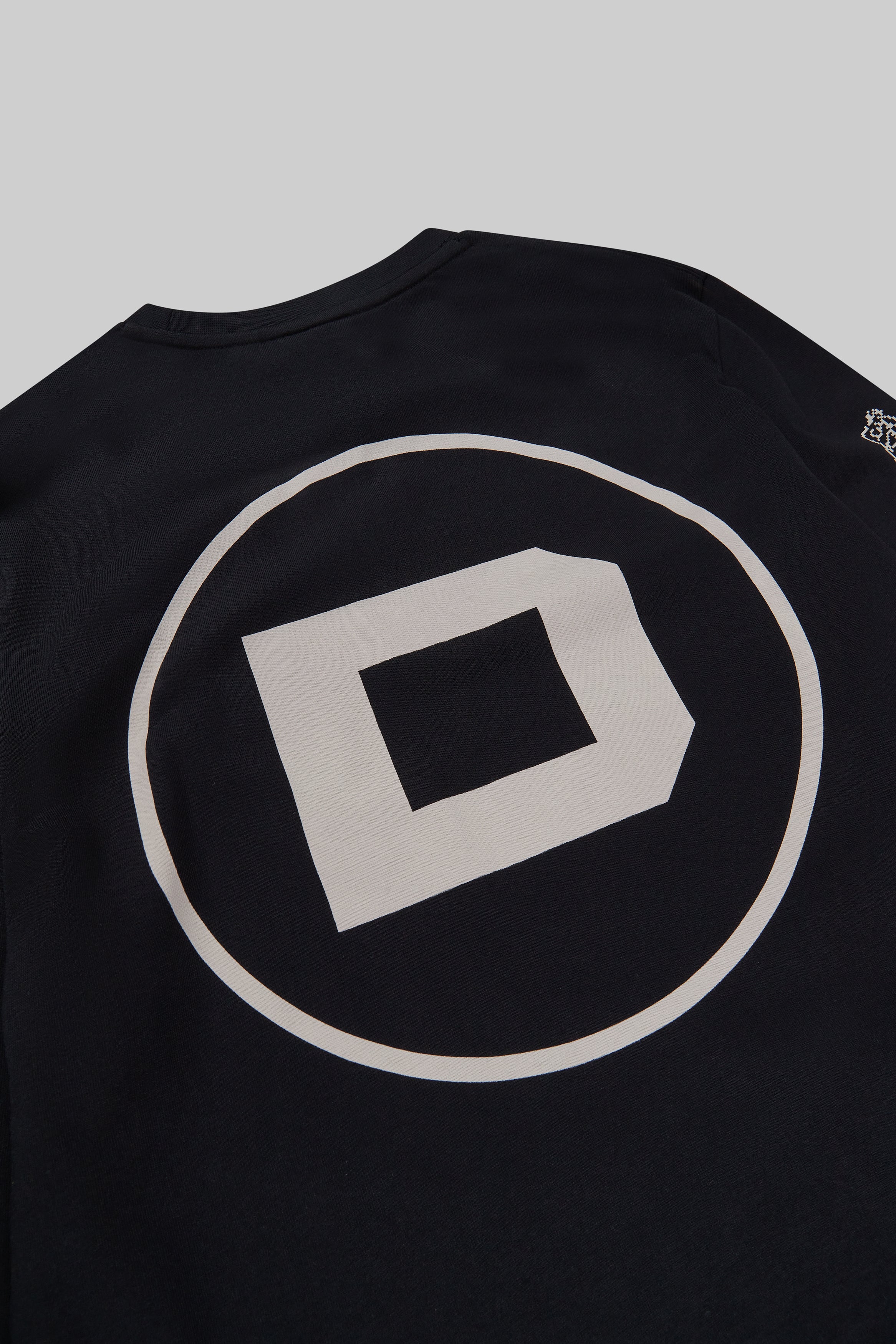 DreamHack Pixel Grind Logo Long Sleeve T-Shirt Black - Image 4