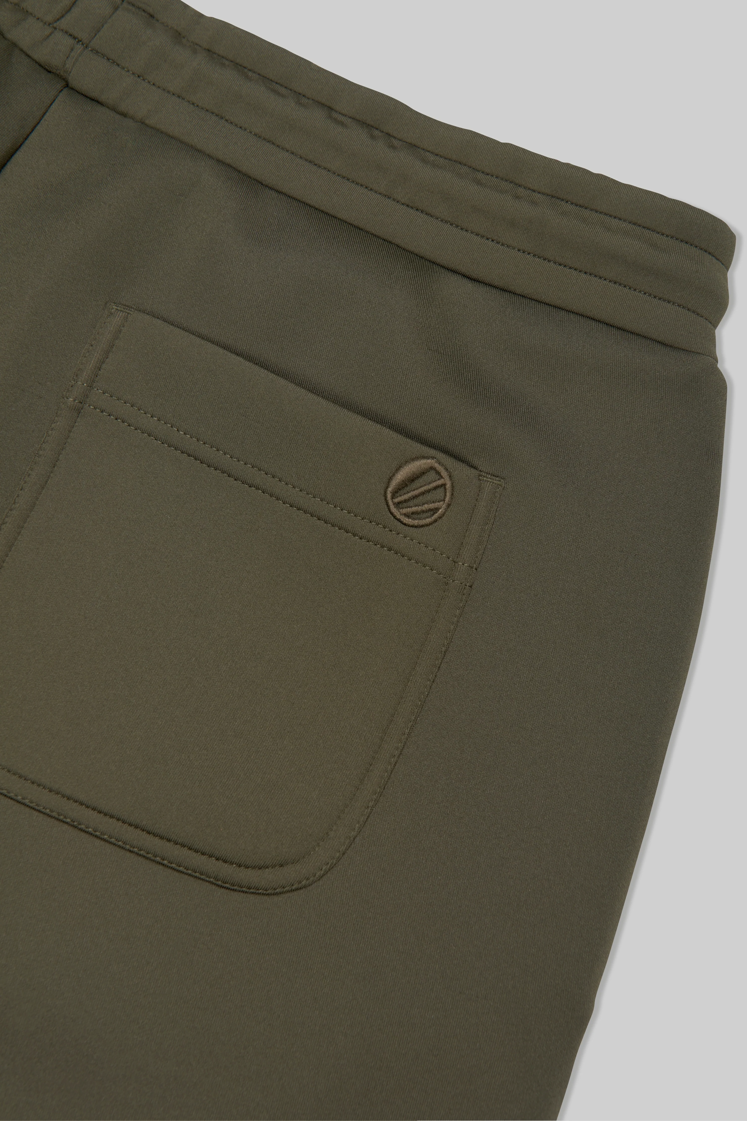 ESL Crosshairs Sweatshorts Moss - Image 6